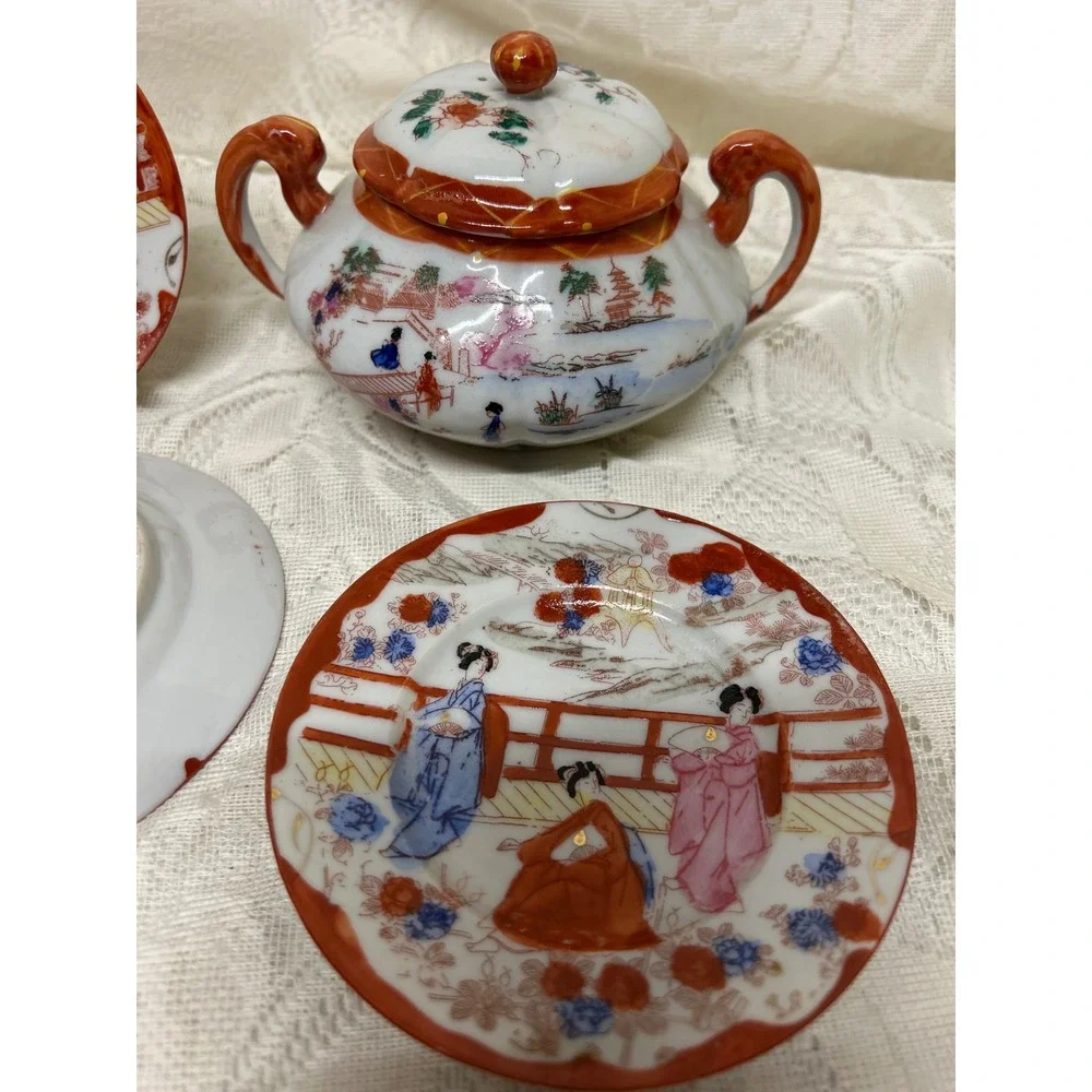 Vintage Japanese Three Geisha‎ Girls Porcelain Sugar Bowl, Lid and 3 Saucers Set